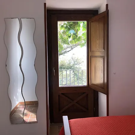 Bed & Breakfast Cala San Francesco 4*