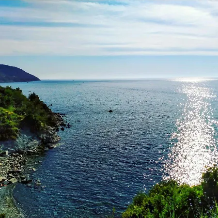 Cala San Francesco 4*