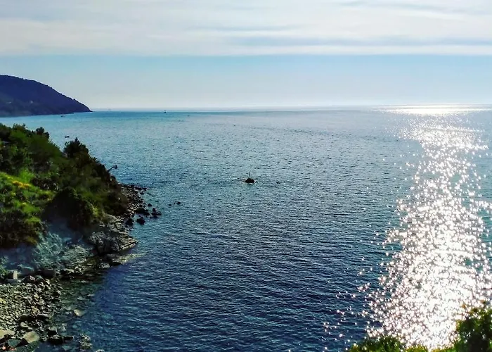 Cala San Francesco 4*