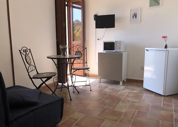 Cala San Francesco 4* 阿格罗波利