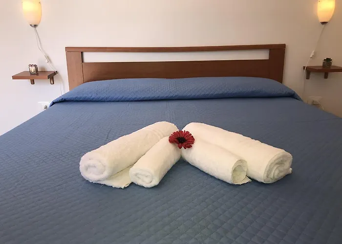 Alojamento de Acomodação e Pequeno-almoço Cala San Francesco